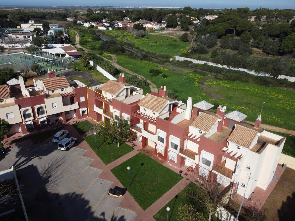 Casa Piscina Playa Barrosa Delfin 6 Villa Chiclana de la Frontera Exterior photo